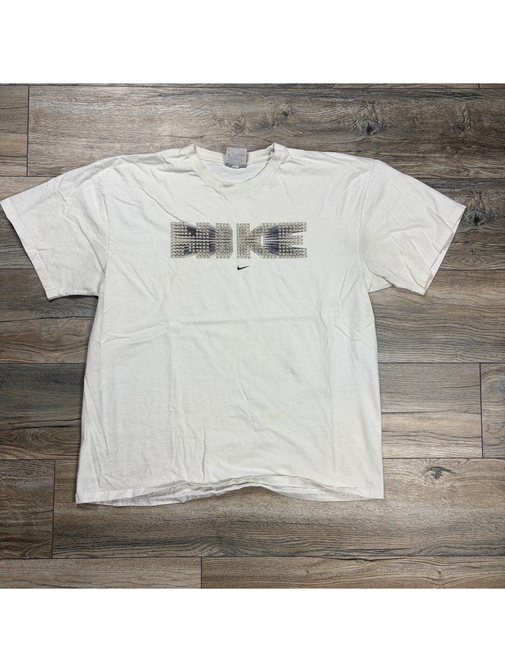 Y2K Nike white logo graphic T-shirt